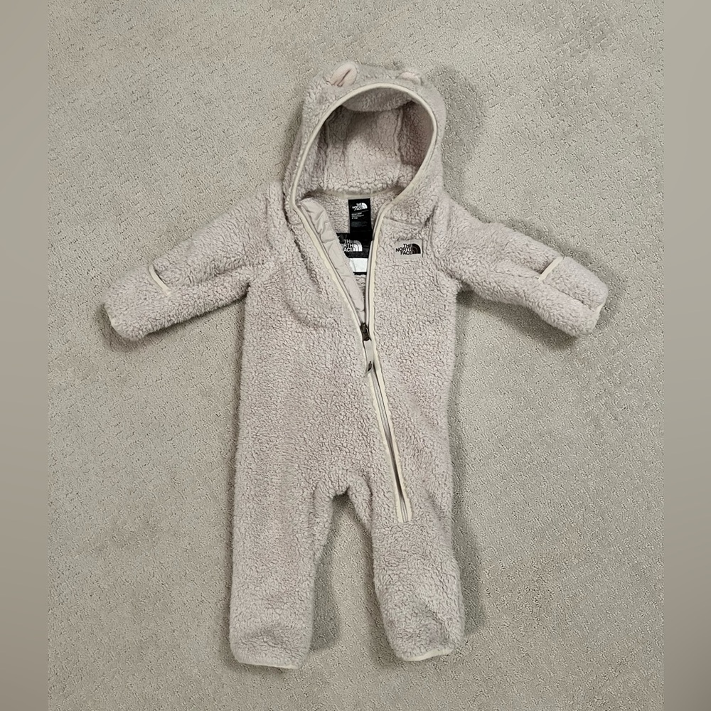 the NorthFace teddy bear one piece 6-12 mo